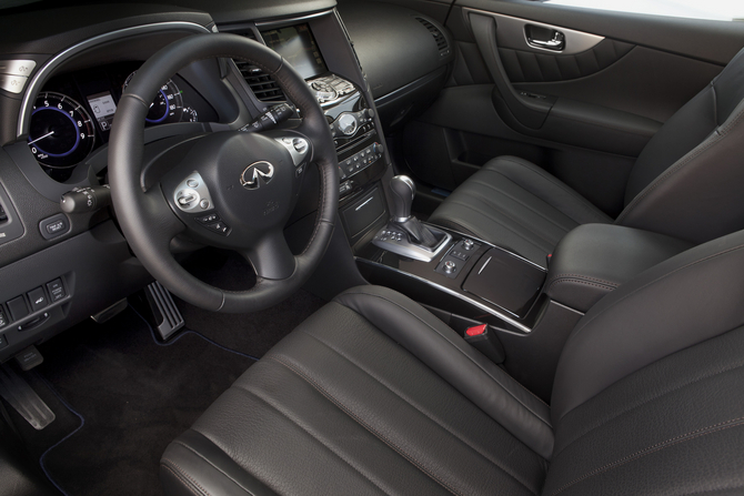 Refreshed Infiniti FX Gets New Front and New Package Refreshed Infiniti FX Gets New Front and New Package