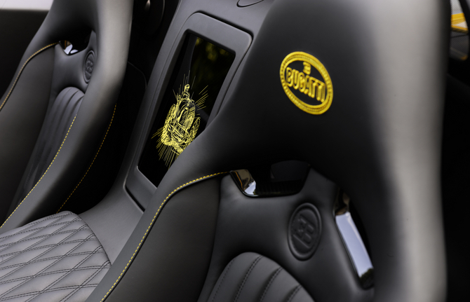 Bugatti Veyron 16.4 Grand Sport Vitesse 1 of 1 Bugatti Veyron 16.4 Grand Sport Vitesse 1 of 1