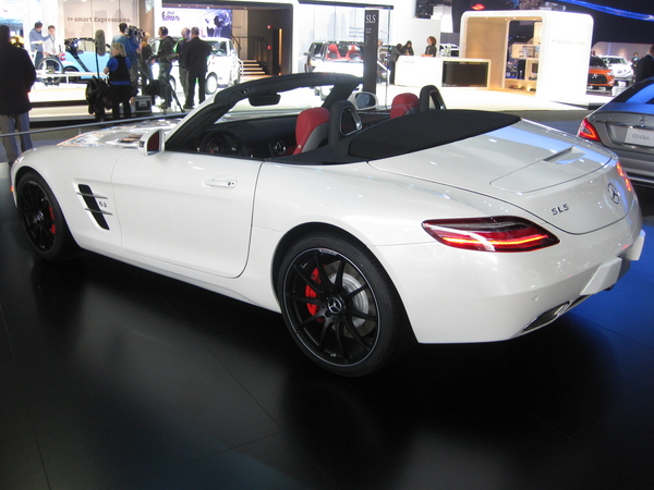 Mercedes-Benz SLS AMG Roadster Mercedes-Benz SLS AMG Roadster