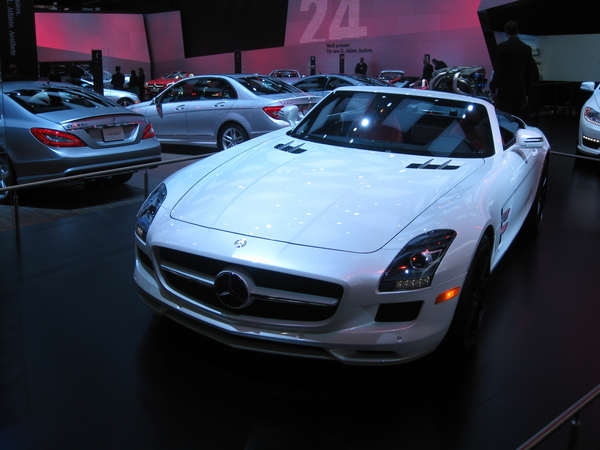 Mercedes-Benz SLS AMG Roadster Mercedes-Benz SLS AMG Roadster
