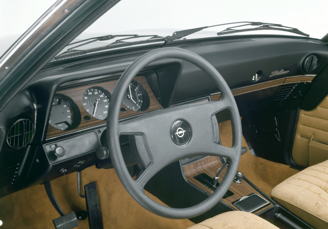 Opel Rekord D Turns 40 Opel Rekord D Turns 40
