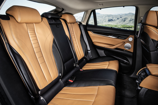 BMW X6 xDrive30d BMW X6 xDrive30d