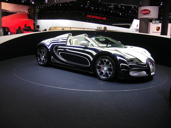 Bugatti Veyron Grand Sport L'Or Blanc Bugatti Veyron Grand Sport L'Or Blanc