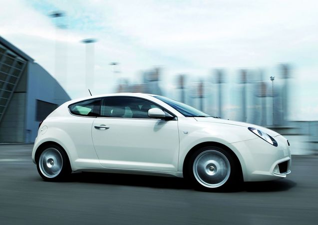 Alfa Romeo MiTo 1.6 JTD 120cv Distinctive Alfa Romeo MiTo 1.6 JTD 120cv Distinctive
