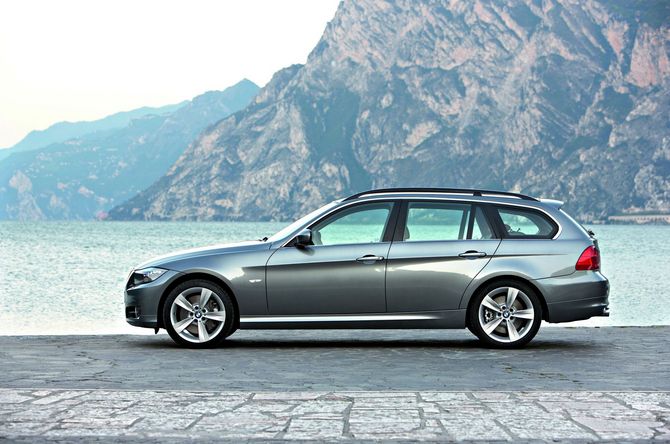 BMW 325i Touring Edition Sport xDrive BMW 325i Touring Edition Sport xDrive