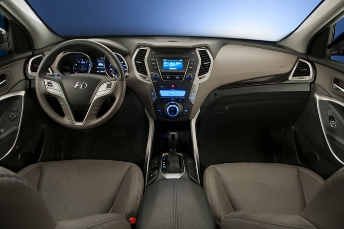 Hyundai Offering the Santa Fe in Short and Long Wheelbase Versions Hyundai Offering the Santa Fe in Short and Long Wheelbase Versions