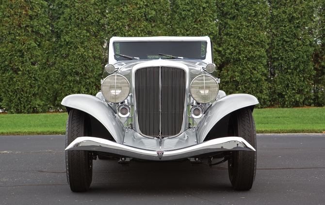 Auburn 8-105 Salon Retractable Hardtop Cabriolet Auburn 8-105 Salon Retractable Hardtop Cabriolet