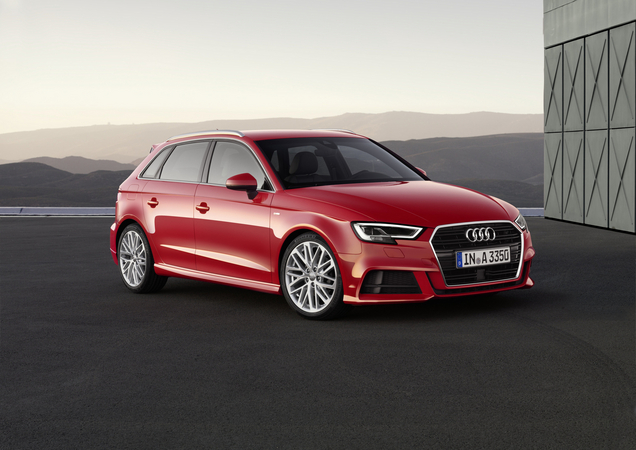 Audi A3 Sportback 1.6 TDI S tronic Audi A3 Sportback 1.6 TDI S tronic