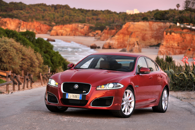 Jaguar XFR 5.0 V8 Jaguar XFR 5.0 V8