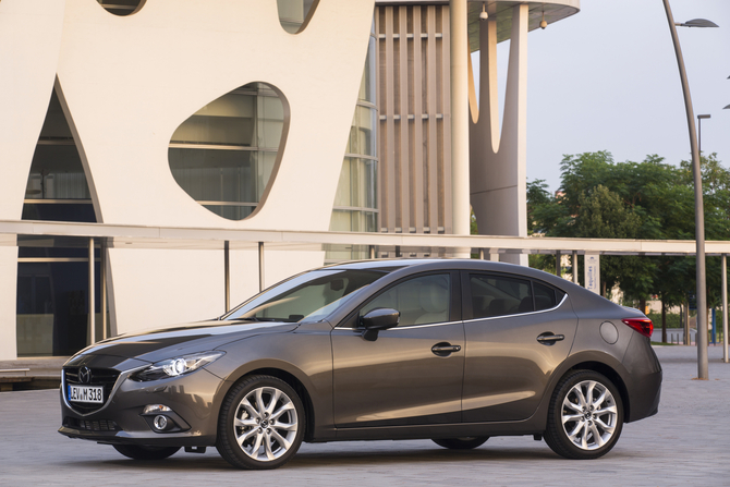 Mazda 3 CS 1.5 SKYACTIV-D Excellence Navi Mazda 3 CS 1.5 SKYACTIV-D Excellence Navi