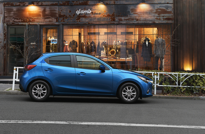 Mazda 2 SKYACTIV-G 1.5 Mazda 2 SKYACTIV-G 1.5