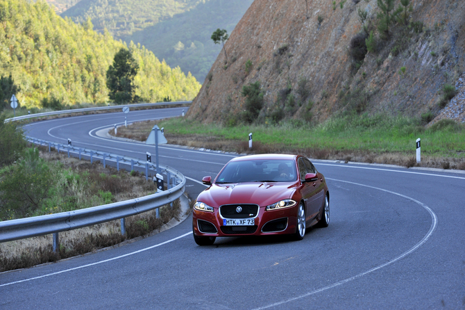 Jaguar XFR 5.0 V8 Jaguar XFR 5.0 V8