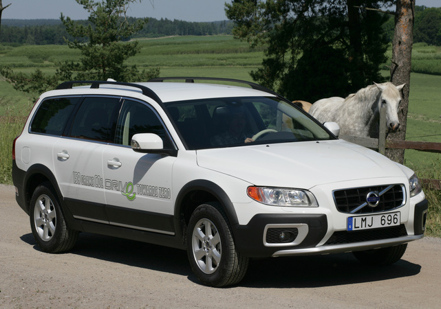 Volvo XC70 2.4D DRIVe Momentum Volvo XC70 2.4D DRIVe Momentum