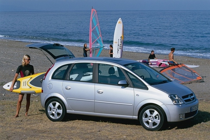 Opel Meriva Essentia 1.6 Easytronic Opel Meriva Essentia 1.6 Easytronic