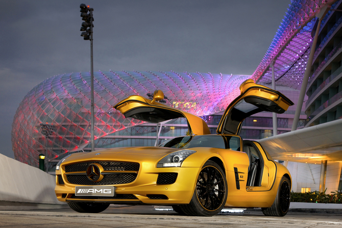 Mercedes offer chance to race David Coulthard Mercedes offer chance to race David Coulthard