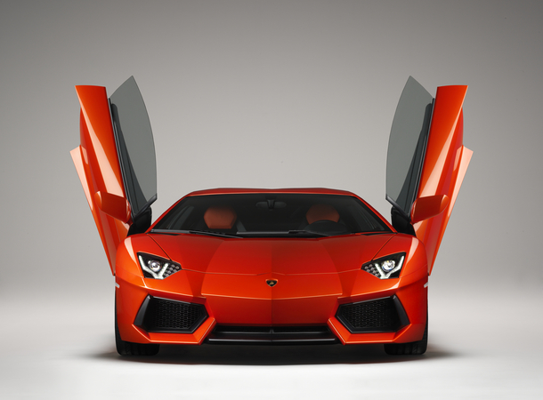 Lamborghini Aventador LP 700-4 Lamborghini Aventador LP 700-4
