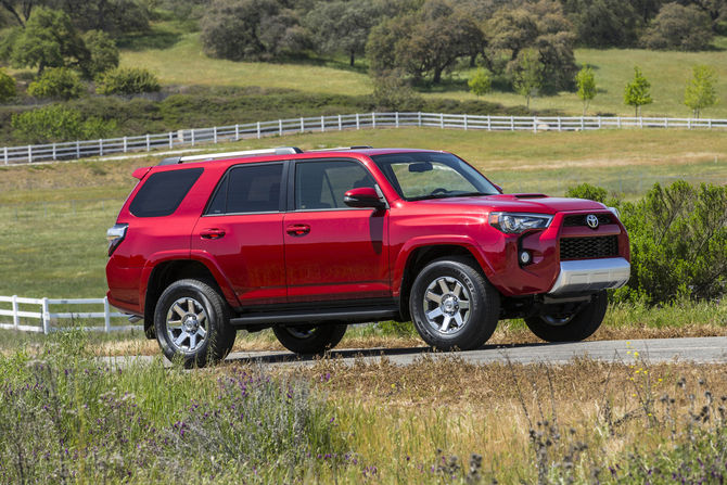 Toyota 4Runner Trail RWD Toyota 4Runner Trail RWD