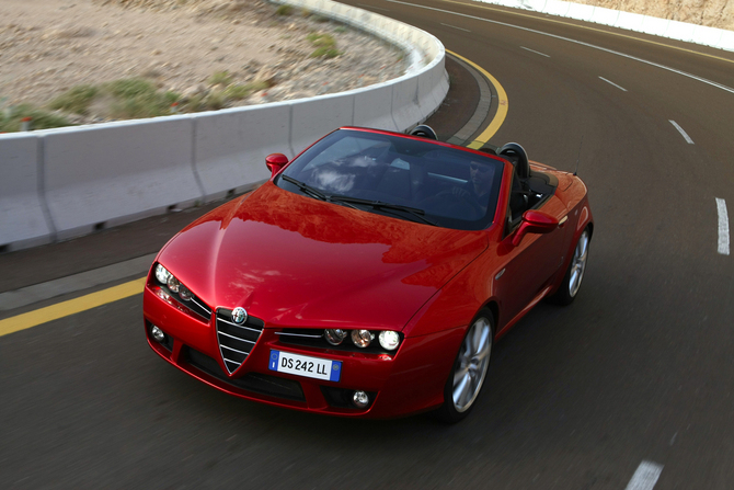 Alfa Romeo Spider 3.2 JTS V6 Alfa Romeo Spider 3.2 JTS V6