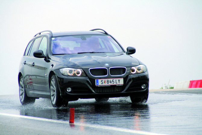 BMW 316d Touring Edition Exclusive BMW 316d Touring Edition Exclusive