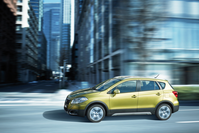 A nova geração do SX4 é claramente maior que a anterior A nova geração do SX4 é claramente maior que a anterior