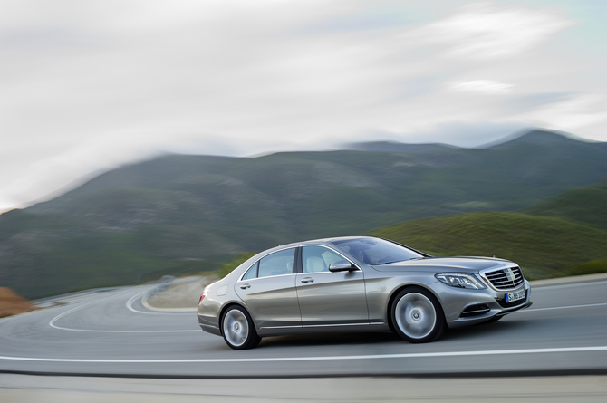 Mercedes-Benz S-Class 6 Mercedes-Benz S-Class 6