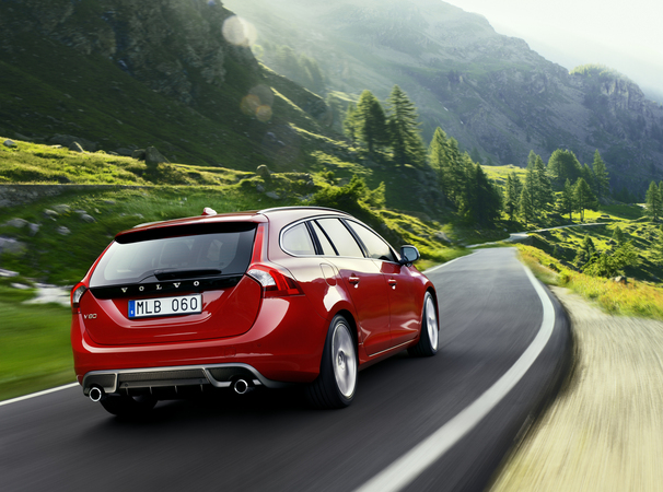Volvo V60 D3 R-Design Volvo V60 D3 R-Design