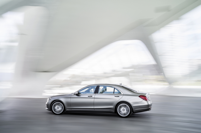 Mercedes-Benz S-Class 6 Mercedes-Benz S-Class 6