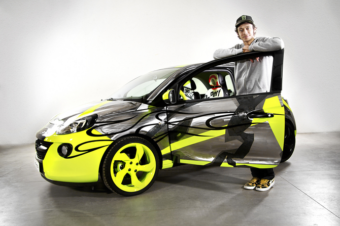 Opel ADAM Valentino Rossi Opel ADAM Valentino Rossi