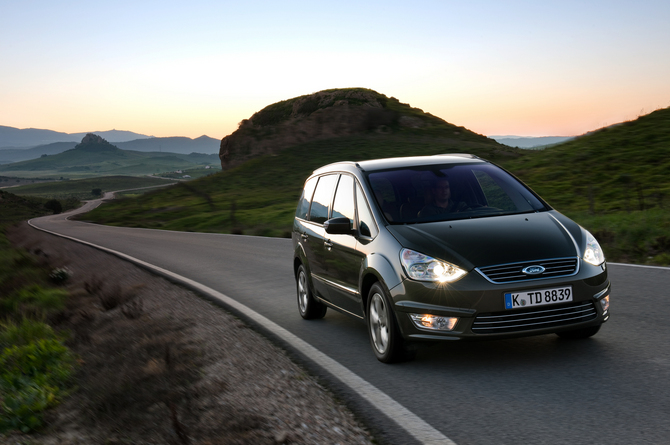 Ford Galaxy 1.6i EcoBoost Trend Ford Galaxy 1.6i EcoBoost Trend