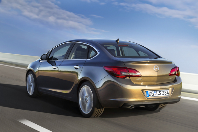 Opel Astra 1.7 CDTi Opel Astra 1.7 CDTi