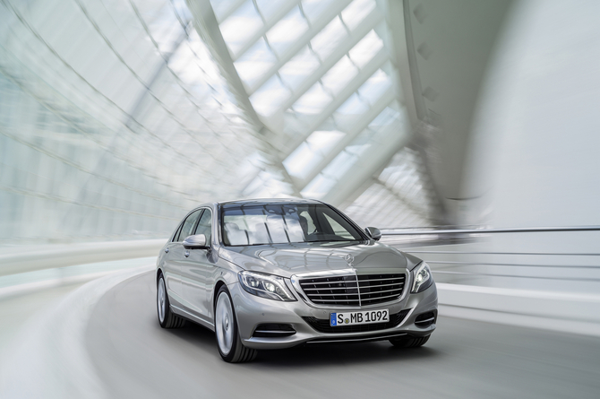 Mercedes-Benz S-Class 6 Mercedes-Benz S-Class 6