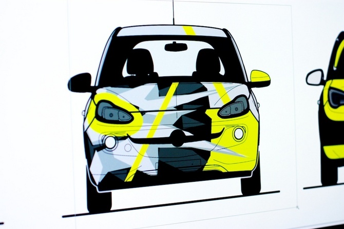 Opel ADAM Valentino Rossi Opel ADAM Valentino Rossi