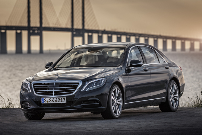 Mercedes-Benz S 500 Plug-In Hybrid LWB Mercedes-Benz S 500 Plug-In Hybrid LWB