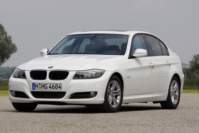 BMW 320d Navigation (E90) LCI BMW 320d Navigation (E90) LCI