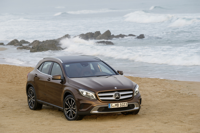 Mercedes-Benz GLA 180 CDI Mercedes-Benz GLA 180 CDI
