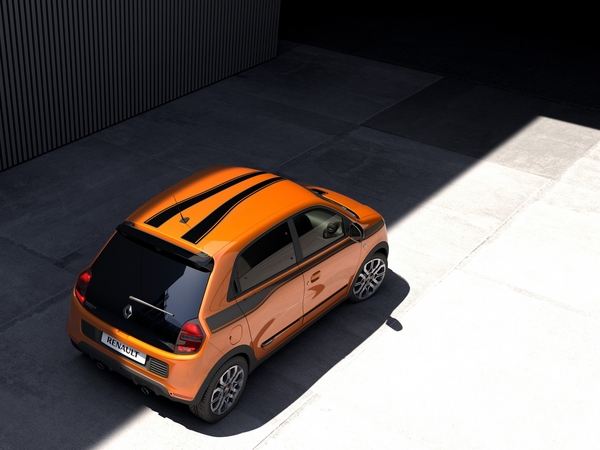 Twingo GT should be able to reach 100km/h in about 8.5 seconds Twingo GT should be able to reach 100km/h in about 8.5 seconds
