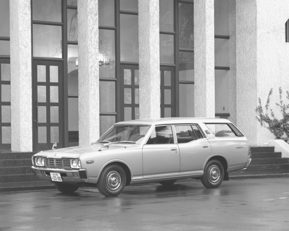Nissan Cedric Van 220D DX Nissan Cedric Van 220D DX