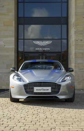Aston Martin RapidE Aston Martin RapidE