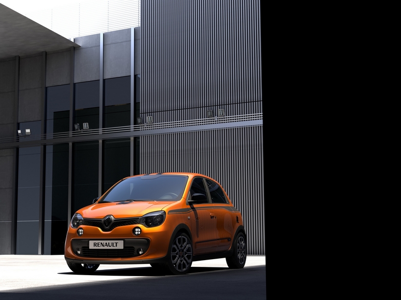 O Twingo GT está equipado com uma versão mais potente do motor turbo de três cilindros de 0.9 litros com 110cv e 170Nm de binário