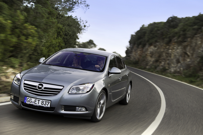 Opel Introduces Insignia Running on LPG Opel Introduces Insignia Running on LPG