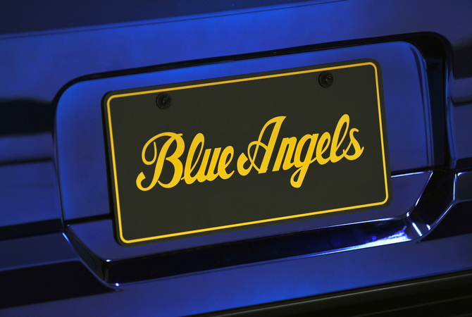 Special Mustang GT Blue Angels earns $400.000 for EAA’s Young Eagles organisation Special Mustang GT Blue Angels earns $400.000 for EAA’s Young Eagles organisation