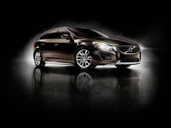 Volvo V60 2.0T Momentum Volvo V60 2.0T Momentum