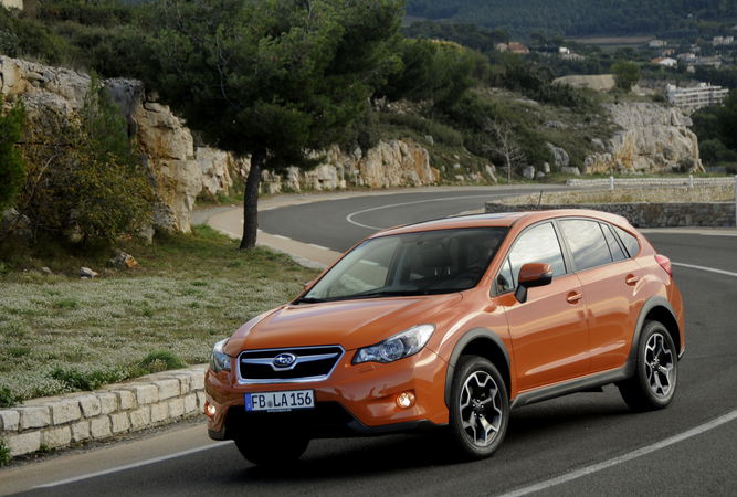 Subaru XV 2.0i Comfort Lineatronic Subaru XV 2.0i Comfort Lineatronic