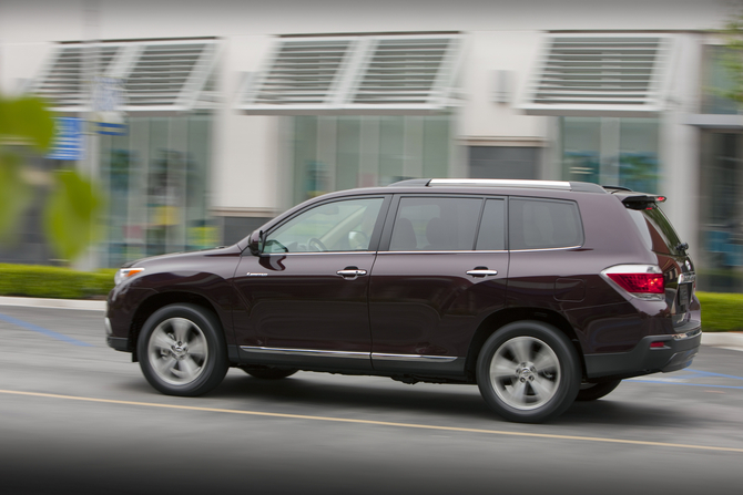 Toyota Highlander SE 4X4 Toyota Highlander SE 4X4