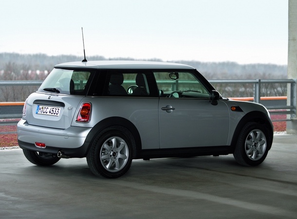 MINI (BMW) One MINI (BMW) One