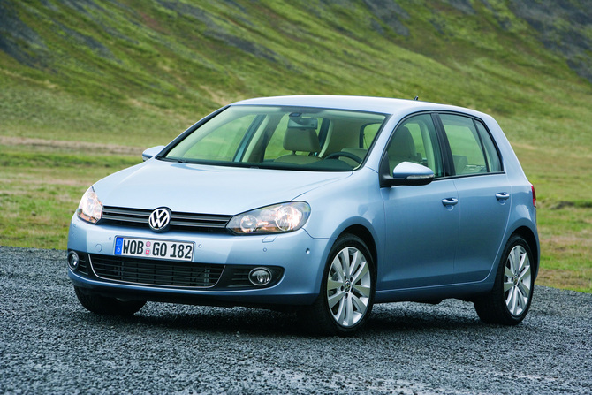 Volkswagen Golf VI 2.0I TDI 140cv DPF Highline Volkswagen Golf VI 2.0I TDI 140cv DPF Highline