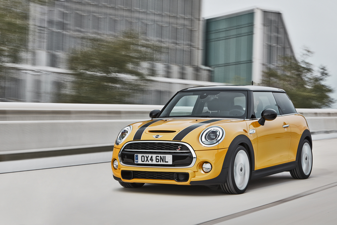 MINI (BMW) Cooper S MINI (BMW) Cooper S