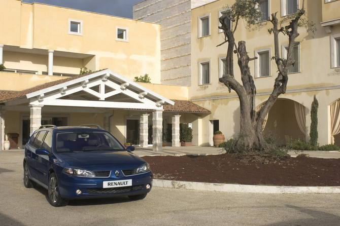 Renault Laguna II 2.0 16v Sport Tourer Renault Laguna II 2.0 16v Sport Tourer