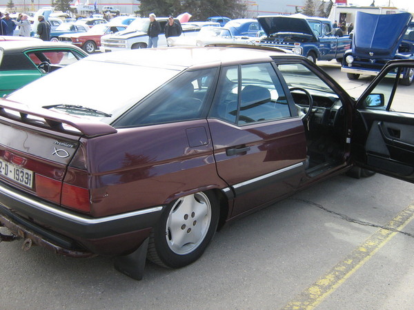 Citroën XM 2.0i Turbo Citroën XM 2.0i Turbo