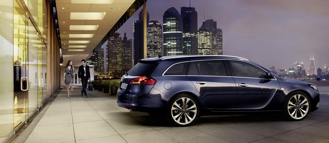 A Opel está a tentar expandir para novos mercados de forma a aumentar as vendas A Opel está a tentar expandir para novos mercados de forma a aumentar as vendas